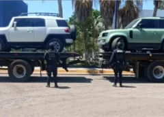 Aseguran dos vehículos con placas sobrepuestas en Culiacán