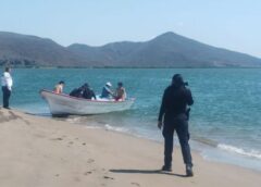 Policía Turística de Ahome rescata a joven que era arrastrado por corrientes en El Maviri