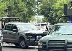 Investigan hallazgo de hombre esposado y lesionado en la colonia Pemex