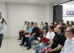 CANACO del Évora capacita a empresarios sobre la importancia de trabajar en equipo