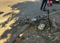 Ciclista resulta lesionado tras ser arrollado por una camioneta en el centro de Los Mochis