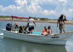 Voluntario de Protección Civil rescata a hombre arrastrado por la corriente en Las Glorias