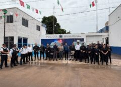 Entrega Alberto “El Capy” Rivera dos nuevas patrullas para fortalecer la seguridad en Angostura
