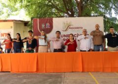 Enrique Parra Melecio encabeza lunes cívico y arranque de obra en secundaria de San Benito