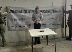 Persecución en Mazatlán termina con un detenido y el aseguramiento de droga y un arma