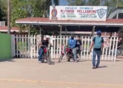 Riña entre presuntos “macheteros” afuera de primaria en Ahome deja dos detenidos