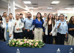Refrenda la UAS su compromiso humanista con la sociedad al brindar, a través del CIDOCS, atención oftalmológica gratuita y lentes para lectura a personas con debilidad visual