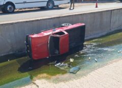 Adulto mayor cae con su camioneta a canal en Culiacán tras incidente con militares